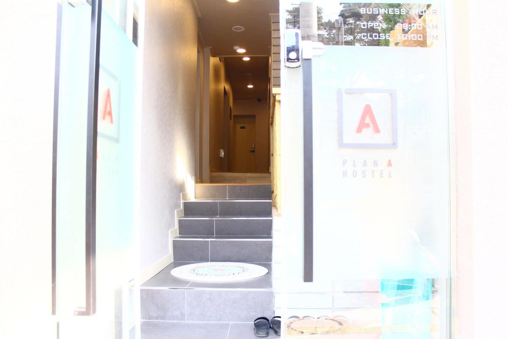 Plan A Hostel Seul Exterior foto